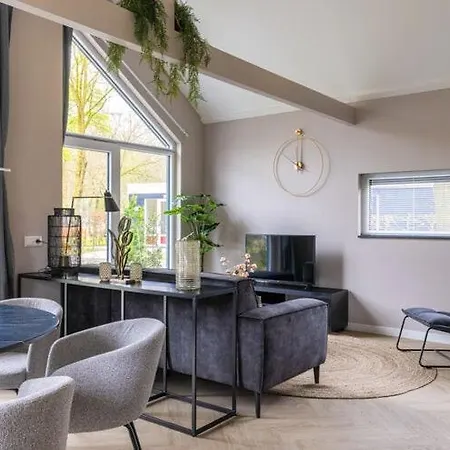 Beautiful With A Terrace, Located In A In Brabant Holiday home Oirschot
