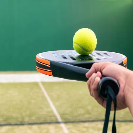 Dom wakacyjny Eco In Latour By Scenic Pond Oirschot