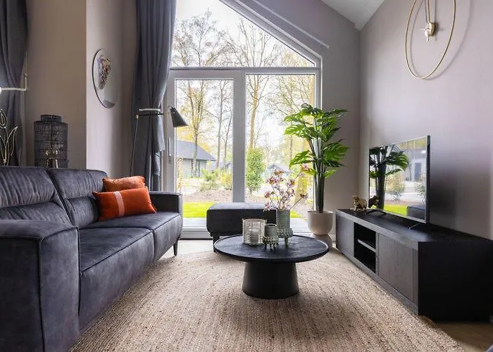 Dom wakacyjny Eco In Latour By Scenic Pond